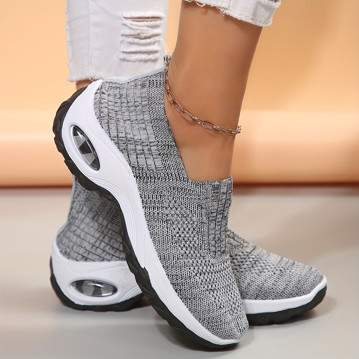 Gray helmet for bikers